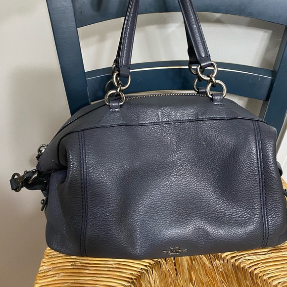 Coach purse - Picture 2 of 4